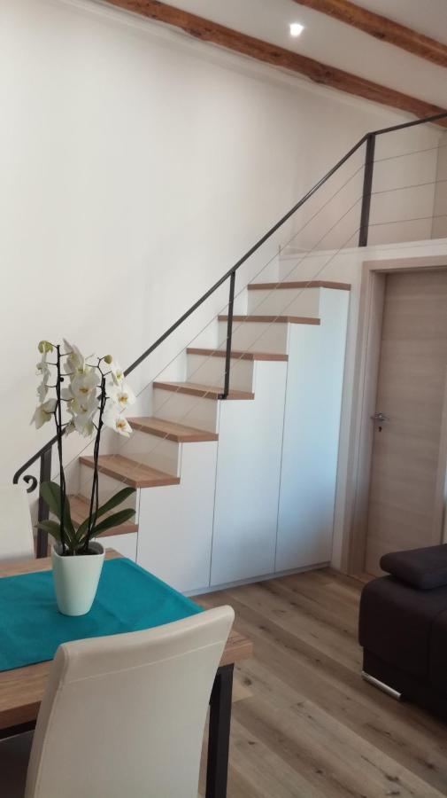 Apartmaji Apollonio Izola Esterno foto