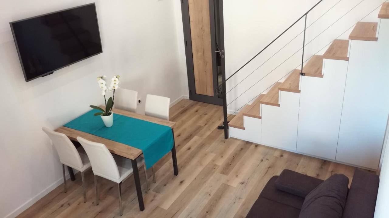 Apartmaji Apollonio Izola Esterno foto